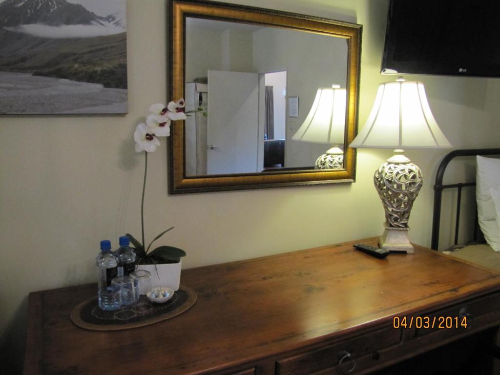 Glendeer Lodge Timaru Room photo
